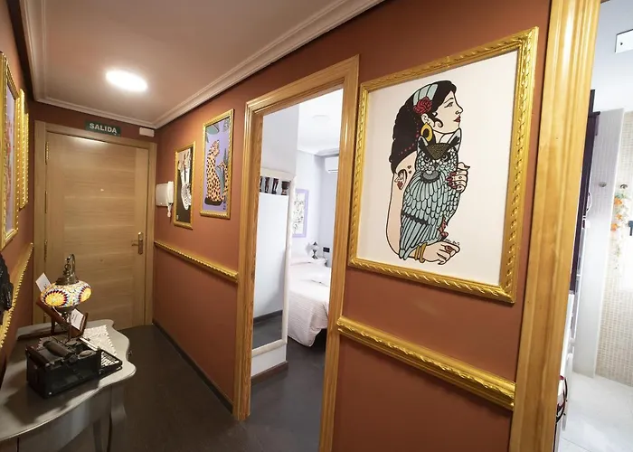 Del Arzobispo Appartement *